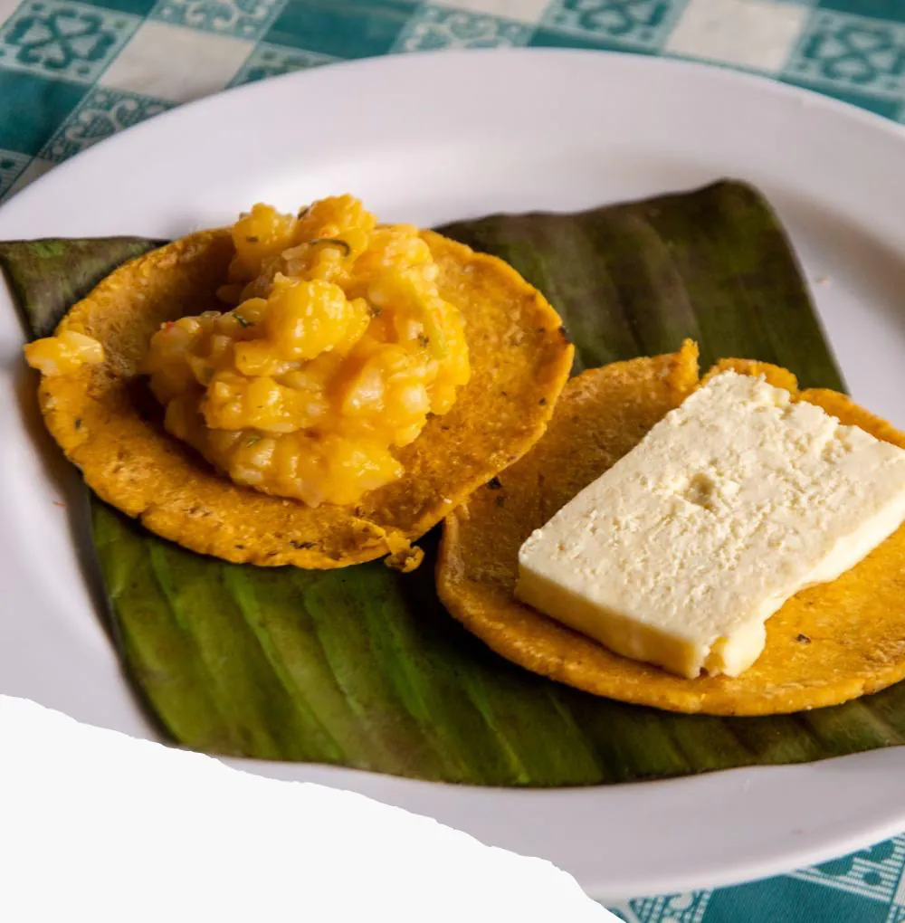 Gastronomía local en Iriká Lodge, Turrialba, Costa Rica.